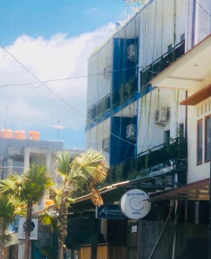 Blue Ocean Hotel Labuan Bajo Extérieur photo